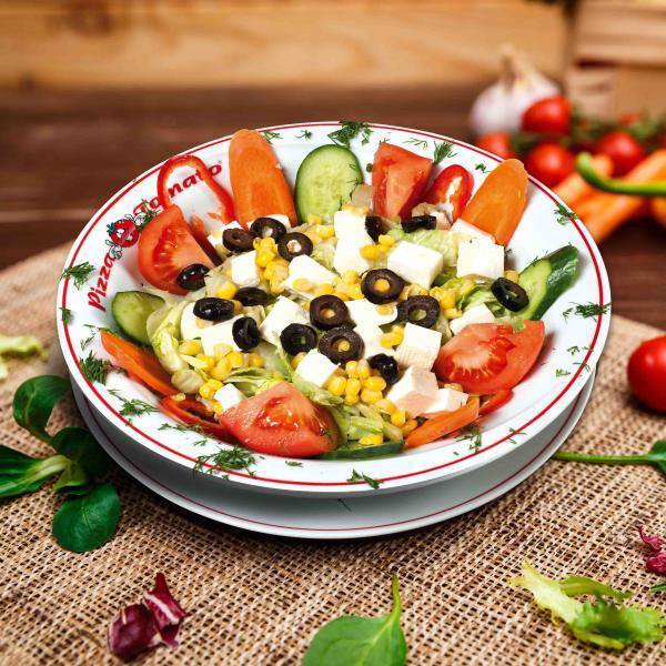 Akdeniz Salata